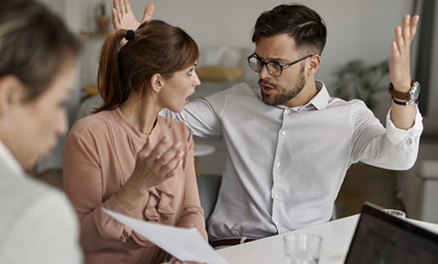Cómo Solucionar los Conflictos en una Empresa Cómo Solucionar los Conflictos en una Empresa